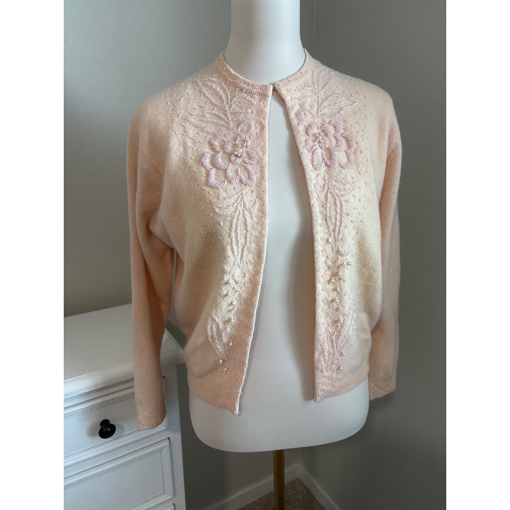 Vintage Robinsons Peach Lambswool/Angora‎ Rabbit fur Beaded Cardigan Hong Kong